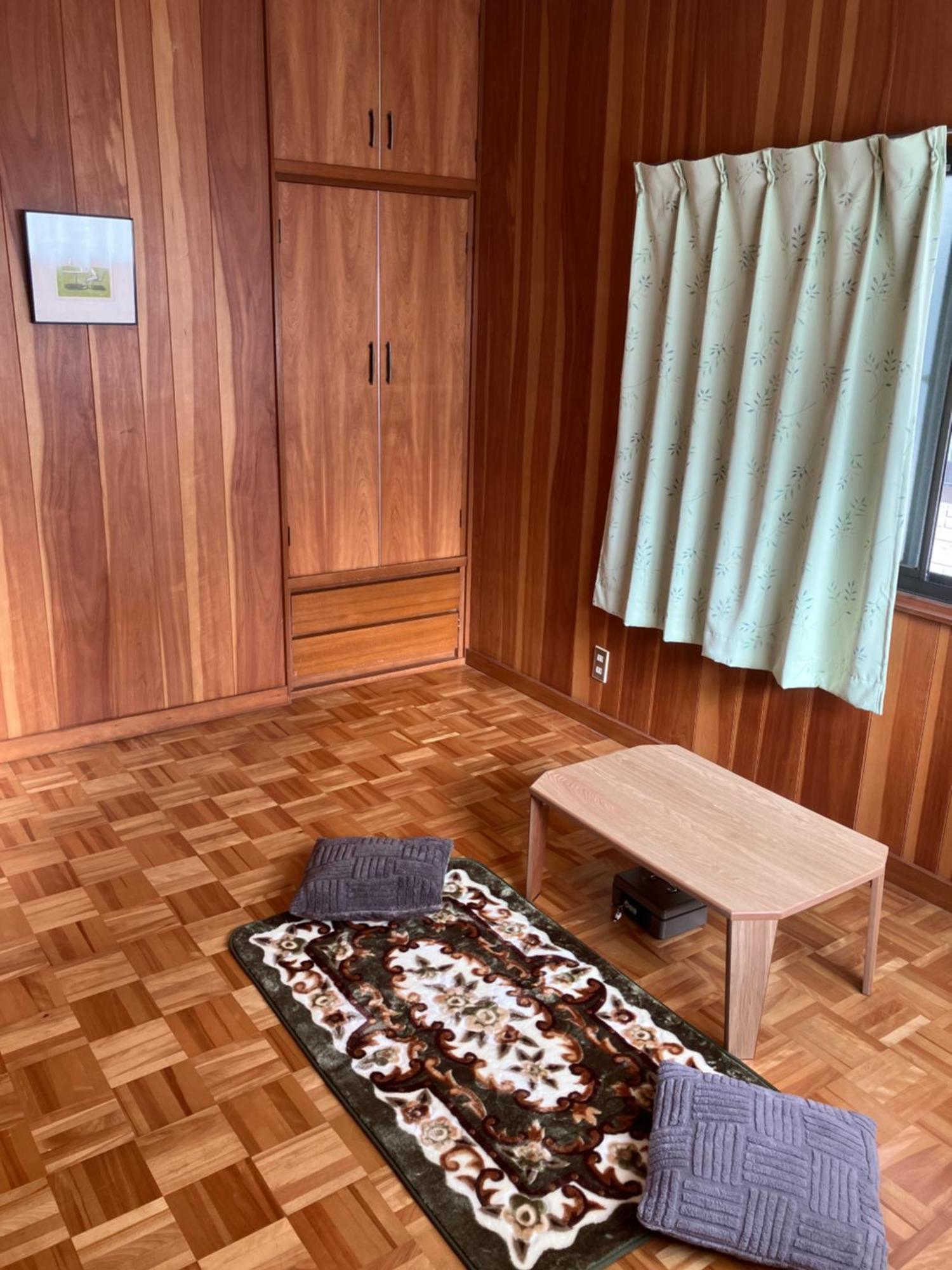 Hotel いわしの子守唄 Sardine Lullaby Matsuyama  Zewnętrze zdjęcie